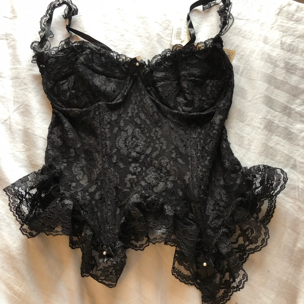 Adorable Gothic 90s black lace bustiers corset top